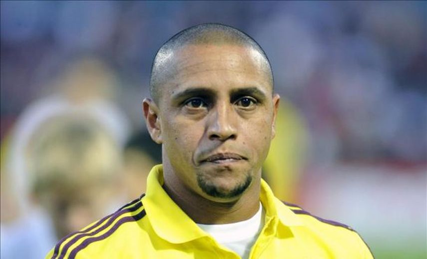 Roberto Carlos visitó la ciudad deportiva y negocia su regreso al Real Madrid