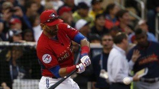Bautista brilla con un bate poderoso; Pujols lo tuvo productivo