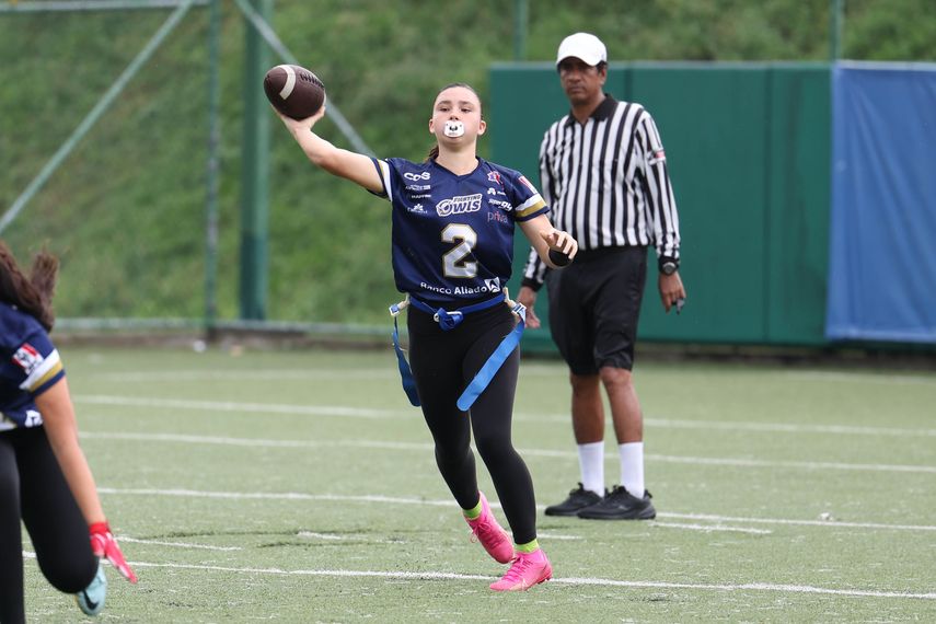 Kolts invictas en la KFL Flag Football Juvenil