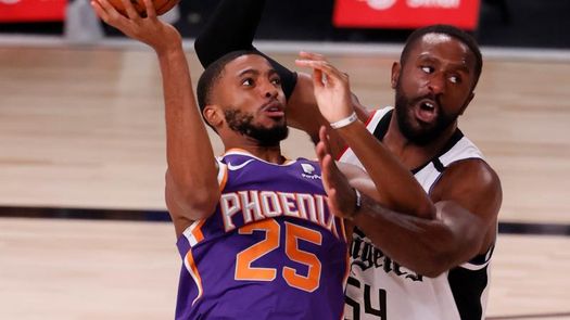 117-115. Booker y Rubio dan a Suns tercer triunfo seguido en lucha a playoffs