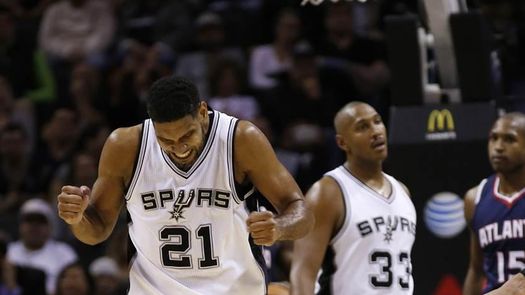 94-92. Duncan y los Spurs mantienen bajo su control a los Hawks