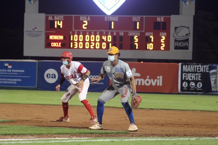 Coclé obliga el juego 7 ante Herrera