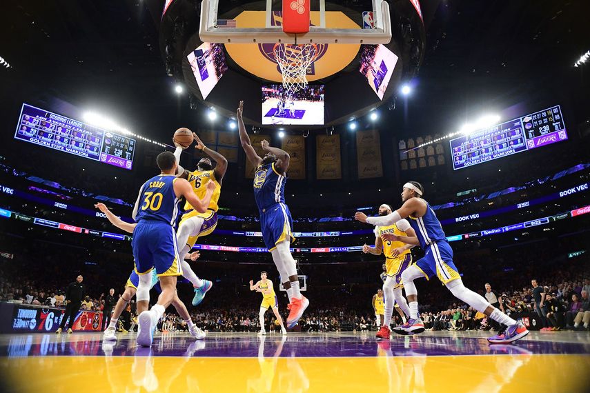 Warriors buscarán evitar la eliminación ante los Lakers