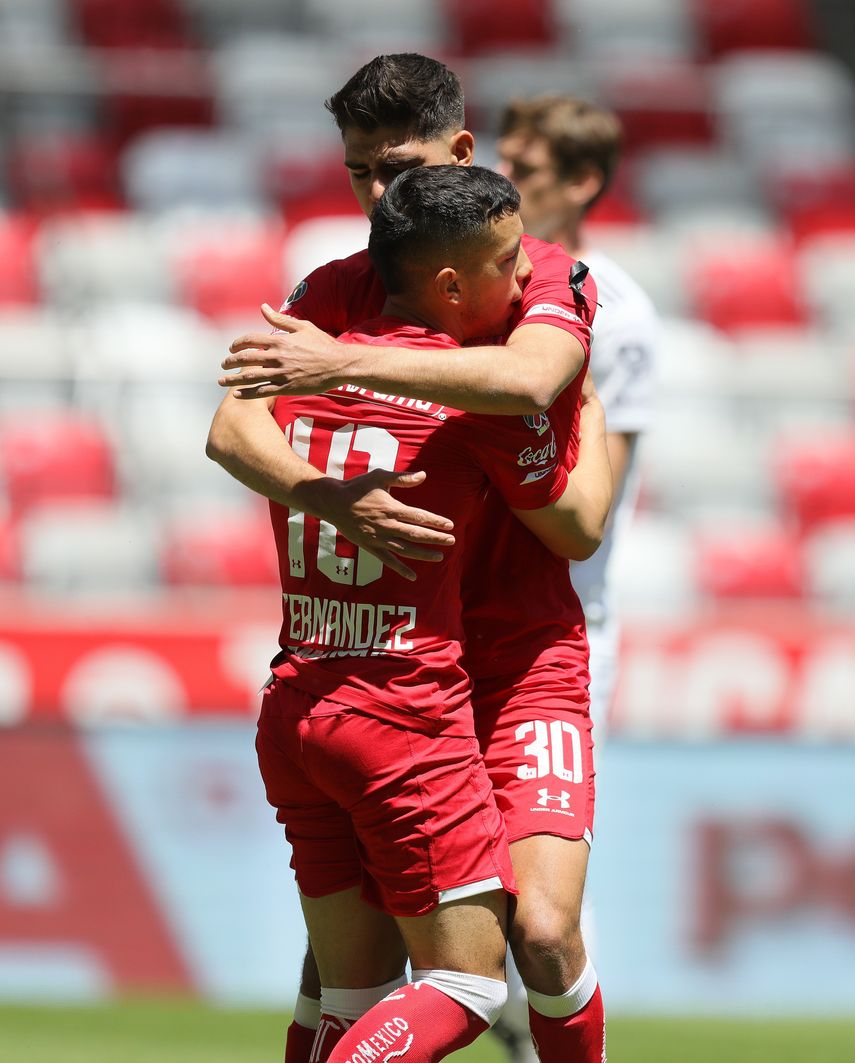 2-0. Toluca derrota a Cruz Azul y rompe racha de seis partidos sin ganar