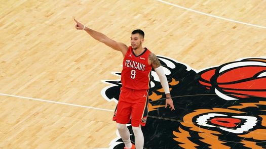 Los Pelicans hacen oficial la renovación de Willy por tres años más Los Pelicans hacen oficial la renovación de Willy por tres años más