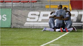 Atlético Nacional ganó; Santa Gema y Plaza Amador dividen