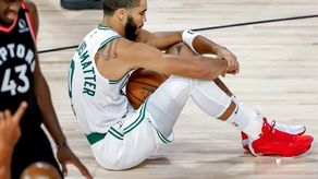 111-116. Tatum logra doble-doble y quita el invicto a los Pacers