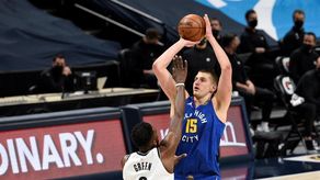 Los europeos Jokic, Antetokounmpo y Doncic hacen Primer Equpo All-NBA
