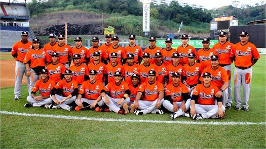 Los Santos vuelve a ganar en el Olmedo Solé