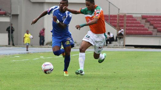 Alianza FC y Árabe Unido igualaron en el Rommel Fernández