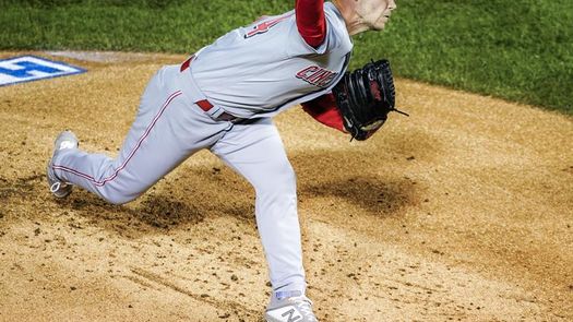 5-3. Gray e India se combinan en el triunfo de los Rojos sobre los Reales