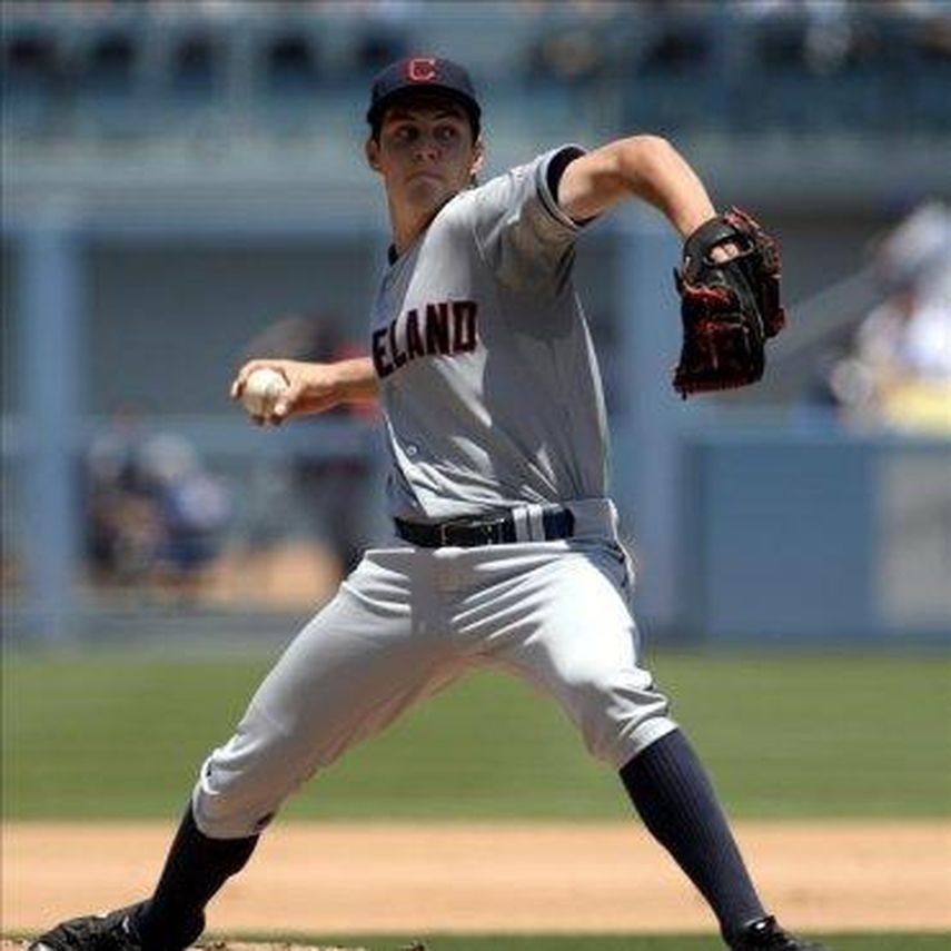 9-3. Pelfrey supera a Bauer y a los Indios