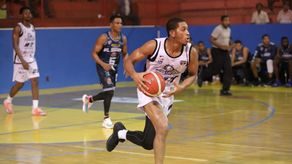 Colón gana y se mantiene invicto en la LPB