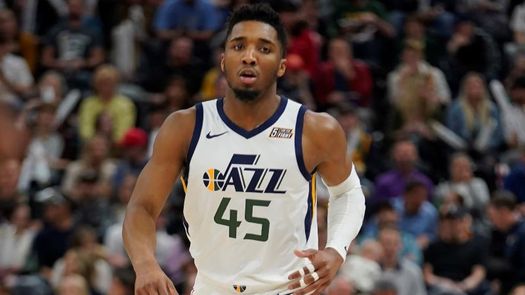 96-129. Mitchell contribuye con 23 puntos al triunfo de los Jazz ante Warriors