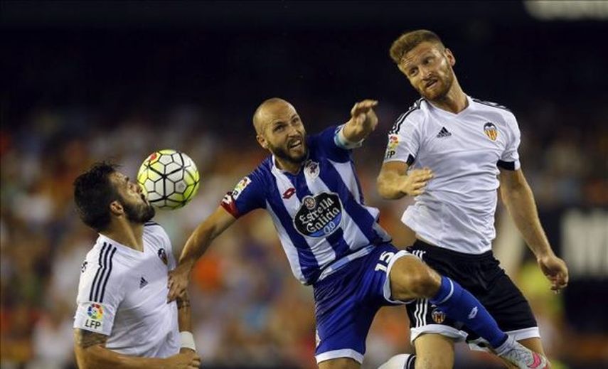 El Deportivo y el Valencia enfrentan sus baches en Riazor