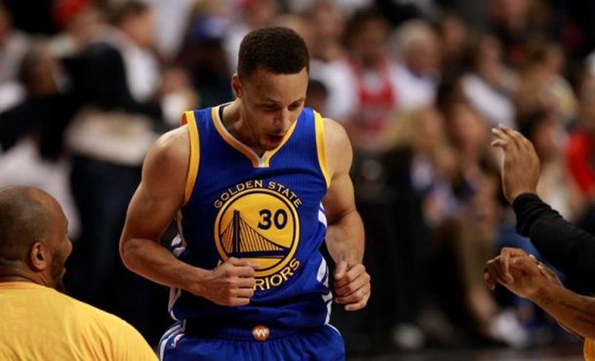 Curry, primer jugador que gana el MVP por unanimidad