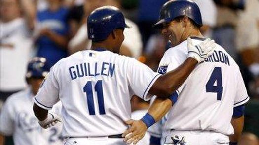 6-2. Ventura y los Reales presionan por la División