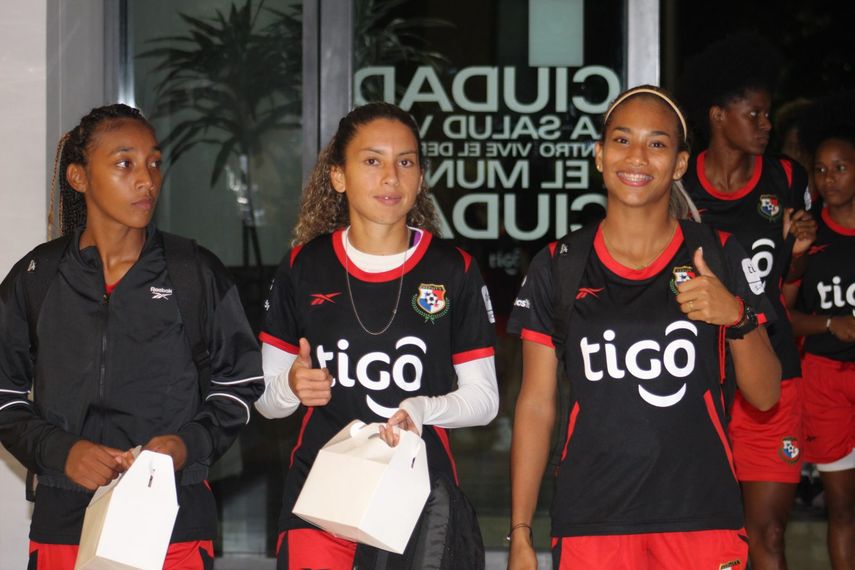 Selección Femenina de Panamá inicia su campamento en Medellín