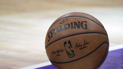 Los Timberwolves sorprenden con la selección de Edwards como número 1 universitario