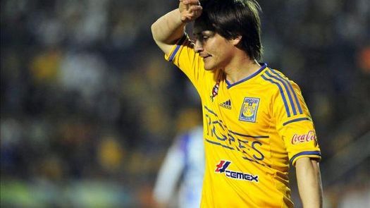 El defensa Iván Estrada asegura que Tigres debe manejar ventaja ante Gallos