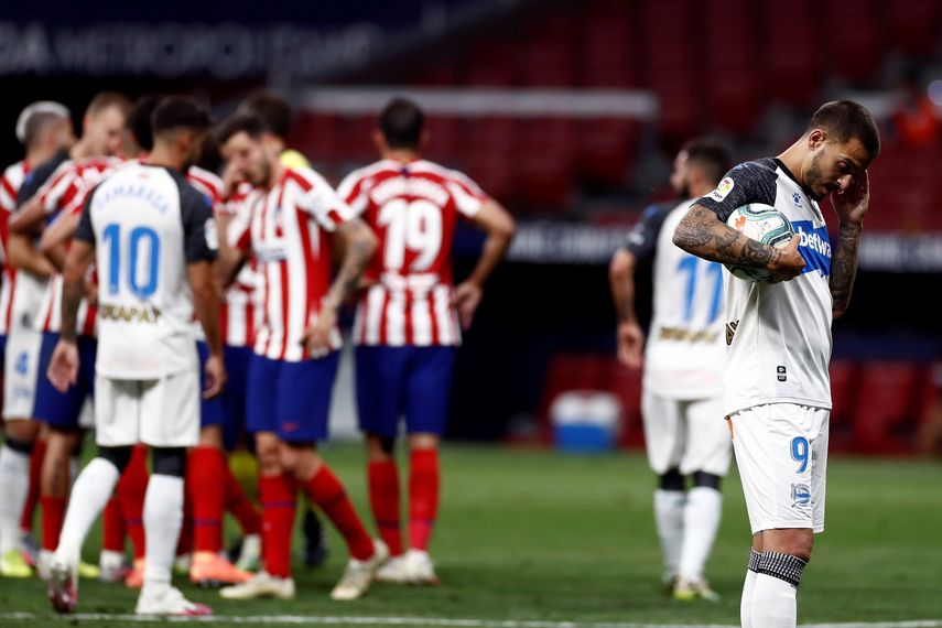 El fútbol sin público transforma el papel de los videomarcadores