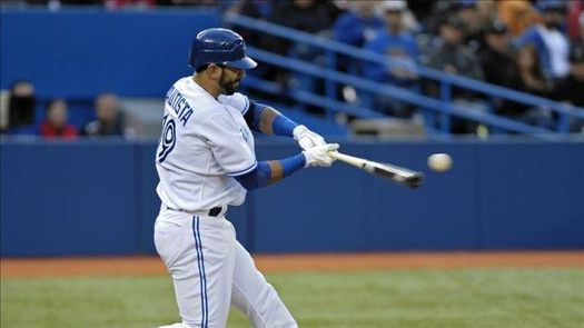 Marte y Bautista apoyaron en la ofensiva, y Martínez mantuvo el poder del brazo