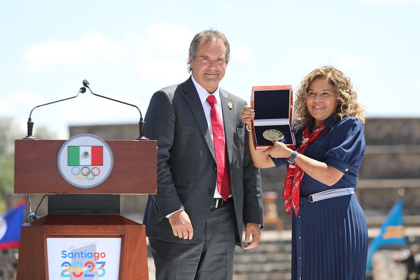 El presidente de Panam Sports, Neven Ilic junto a la presidenta del Comité Olímpico de México, María José Alcalá. Foto: Panam Sports El presidente de Panam Sports, Neven Ilic junto a la presidenta del Comité Olímpico de México, María José Alcalá. Foto: Panam Sports