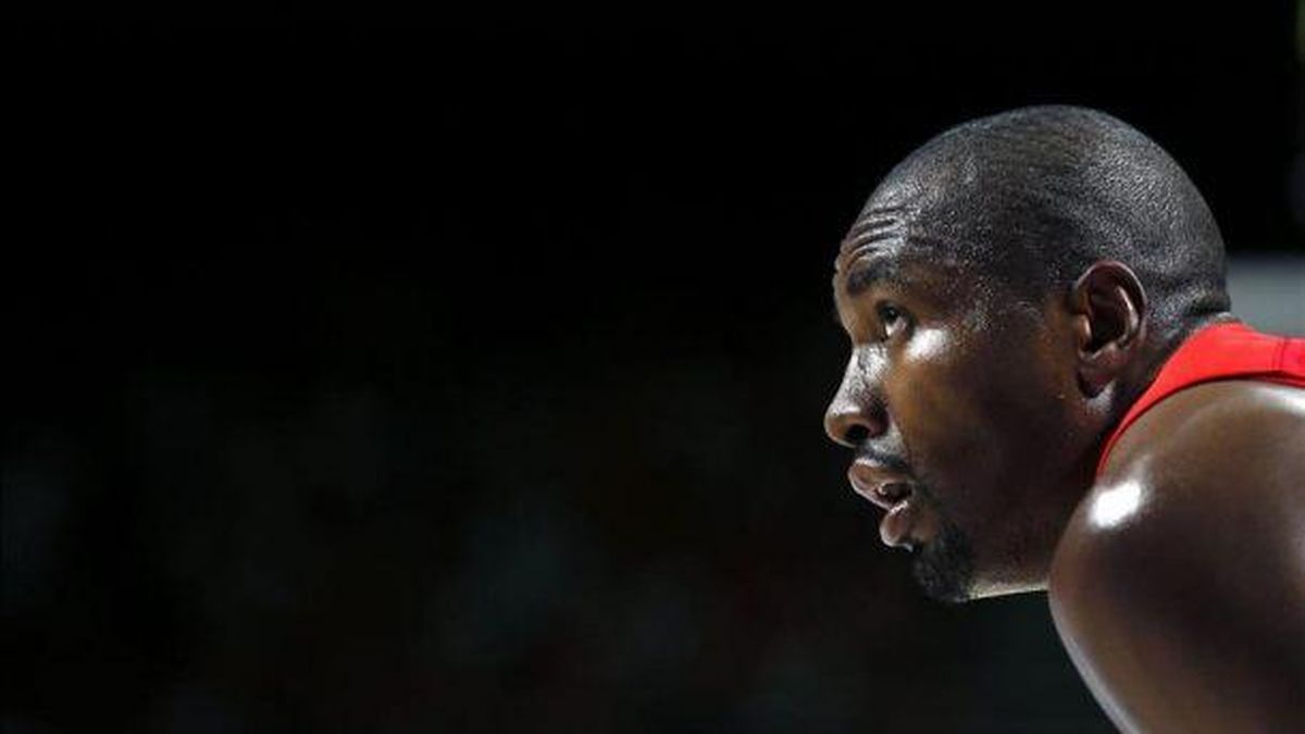 Ibaka fue el mejor encestador de triples en la victoria de los Thunder