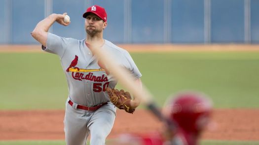5-1. Wainwright guía la victoria de los Cardenales que regresan a la acción