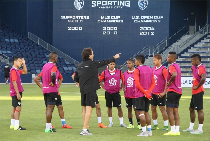 Sub-23 de Panamá entrenó el Sporting Park y está lista para su debut en el Pre-Olímpico