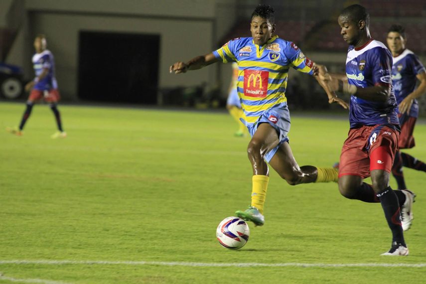 Plaza Amador y Chorrillo FC con el mismo objetivo, pero solo uno llegará a la final
