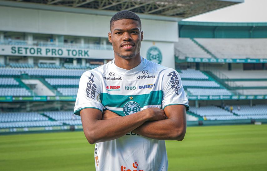 Kevin Berkeley estará en Francia con la Selección de Panamá