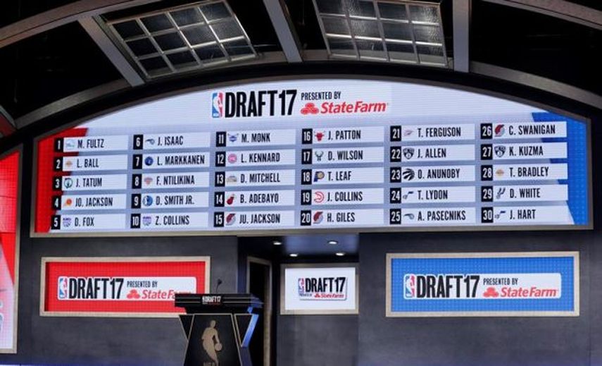Bulls traspasan a Butler a Timberwolves, que les dan a Dunn y LaVine