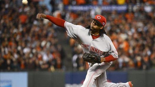 5-2. Cueto, de los Rojos, controla la batería de los Rockies y los vence