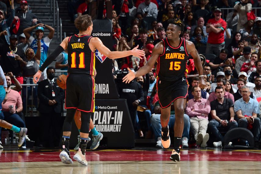 Los Hawks vencieron a los Hornets y avanzaron en el torneo del Play In de la NBA