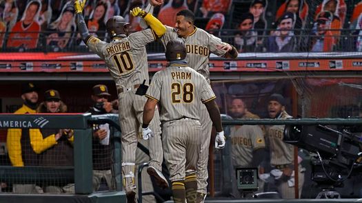 5-3. Machado y los Padres superan a los Astros