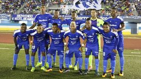 Árabe Unido saca convincente triunfo en la ida ante Plaza Amador