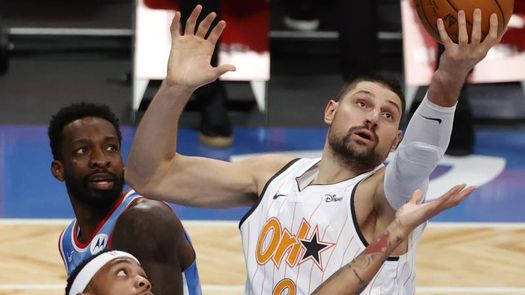 123-119. Vucevic logra su mejor marca con 43 puntos y gana el Magic