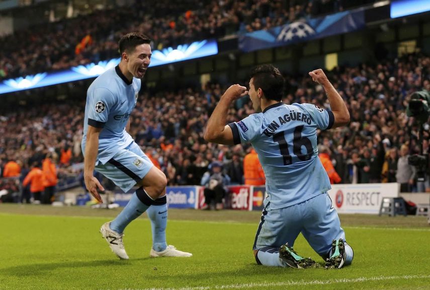 3-2. Agüero hacer soñar al Manchester City con el pase a octavos