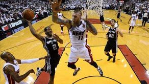 86-107. Leonard pone a los Spurs a un triunfo del quinto anillo