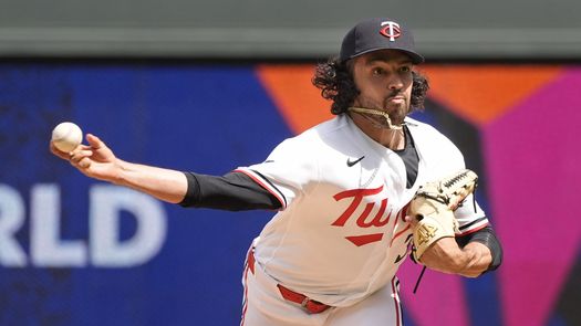 En su paso por los Mellizos, el panameño Justin Lawrence dejó su Efectividad en 18.00 en 6.0 episodios con 9 boletos y 12 ponches durante 7 juegos. Foto: Cortesía/MLB Trade Rumors En su paso por los Mellizos, el panameño Justin Lawrence dejó su Efectividad en 18.00 en 6.0 episodios con 9 boletos y 12 ponches durante 7 juegos. Foto: Cortesía/MLB Trade Rumors