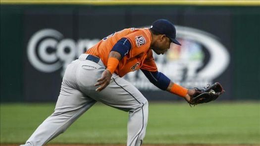 8-5. Valbuena castiga con dos jonrones a los Rockies