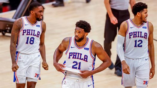 Embiid renueva por 4 años con los Sixers a cambio de 196 millones de dólares