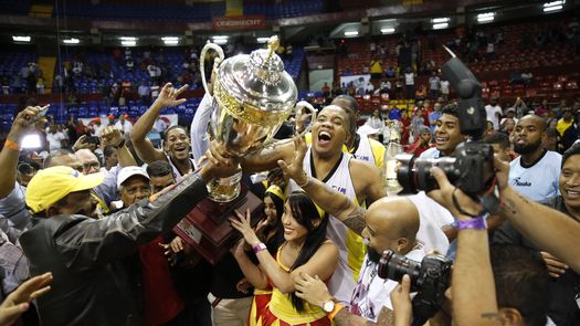 Plaza Amador expone su invicto ante el Sporting San Miguelito