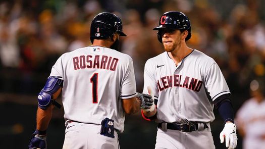 3-2. Reyes jonronea y marca el triunfo de los Indios