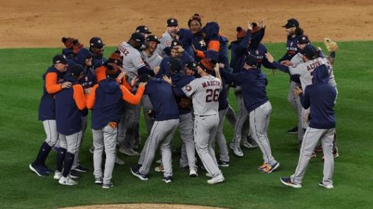 Astros de Houston vuelven a eliminar a los Yankees en playoffs de la MLB