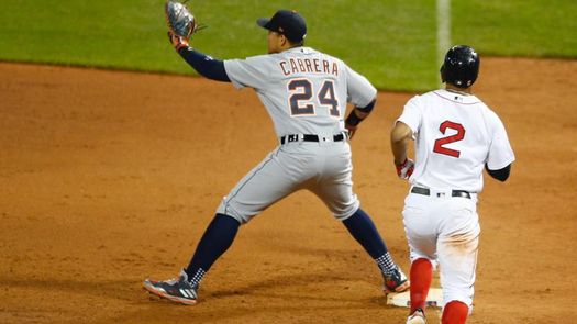 Cabrera alcanza los 484 jonrones; Carrasco encabeza la serpetina ganadora