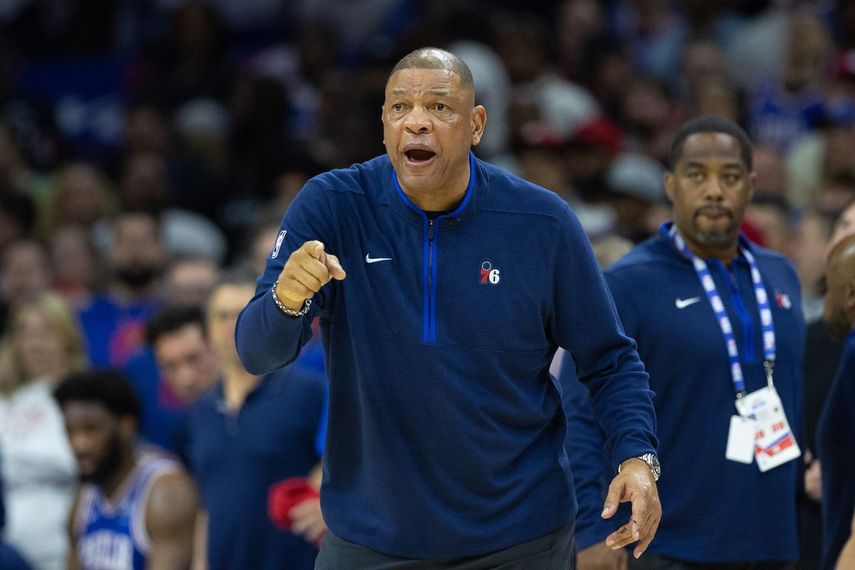 Doc Rivers no seguirá con los 76ers
