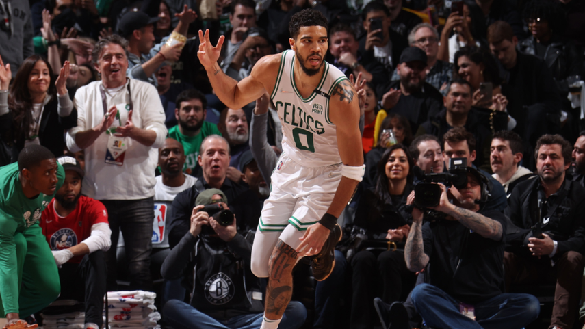 Jayson Tatum anotó 29 puntos en la victoria de los Celtics ante los Nets en el Juego 4 de la serie. Boston barre a Brooklyn y espera rival en el Este de la NBA