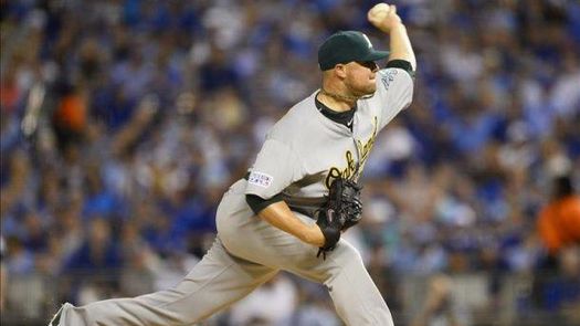 6-5. Lester vence a Lynn y a los Cardenales